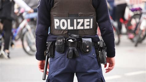 porno polizei|Polizei Porn Videos 